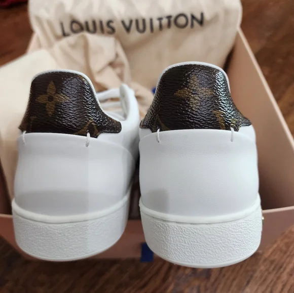 NIB Louis Vuitton Frontrow Sneakers